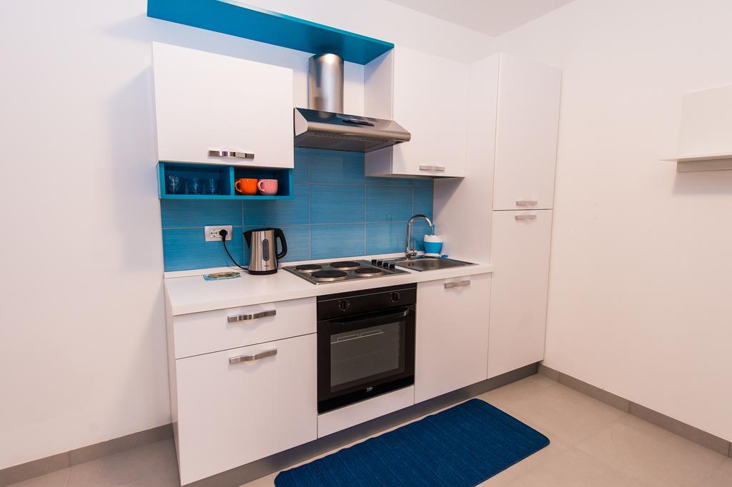 Blue Sky Apartments Rogoznica  Extérieur photo