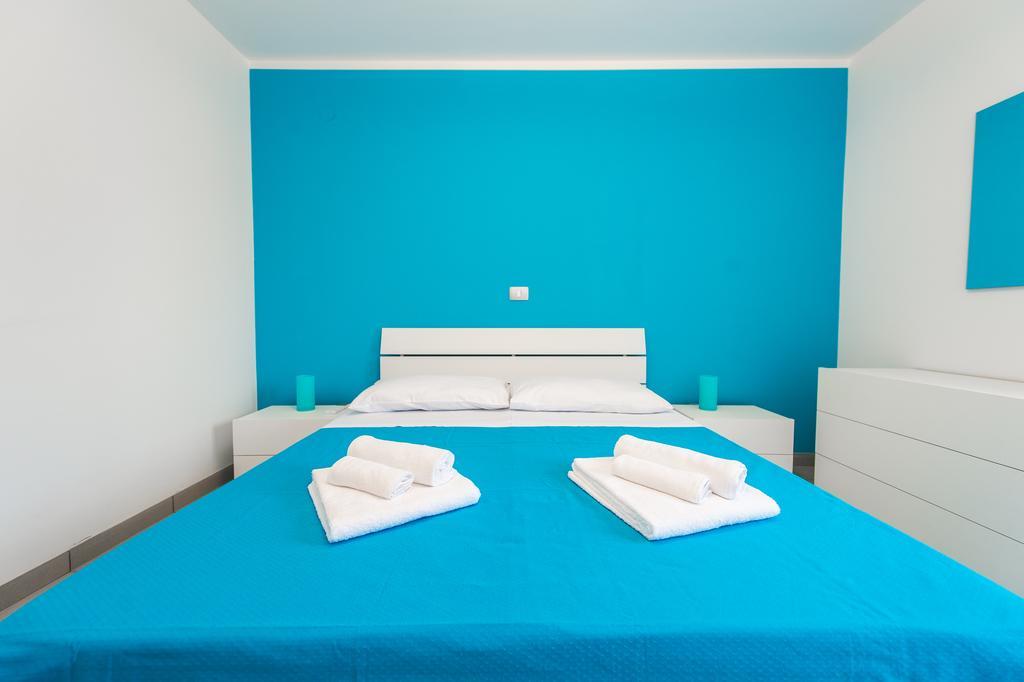 Blue Sky Apartments Rogoznica  Extérieur photo