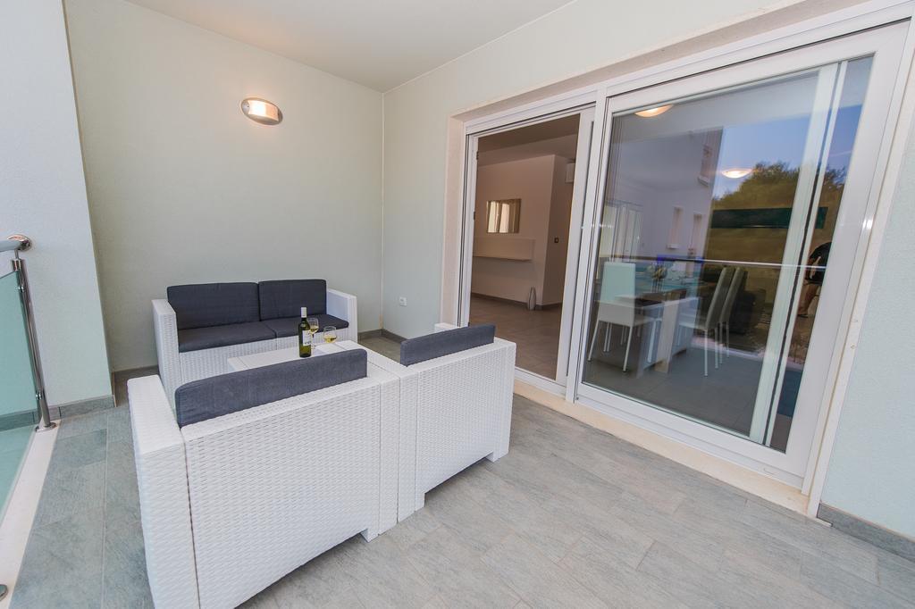 Blue Sky Apartments Rogoznica  Extérieur photo