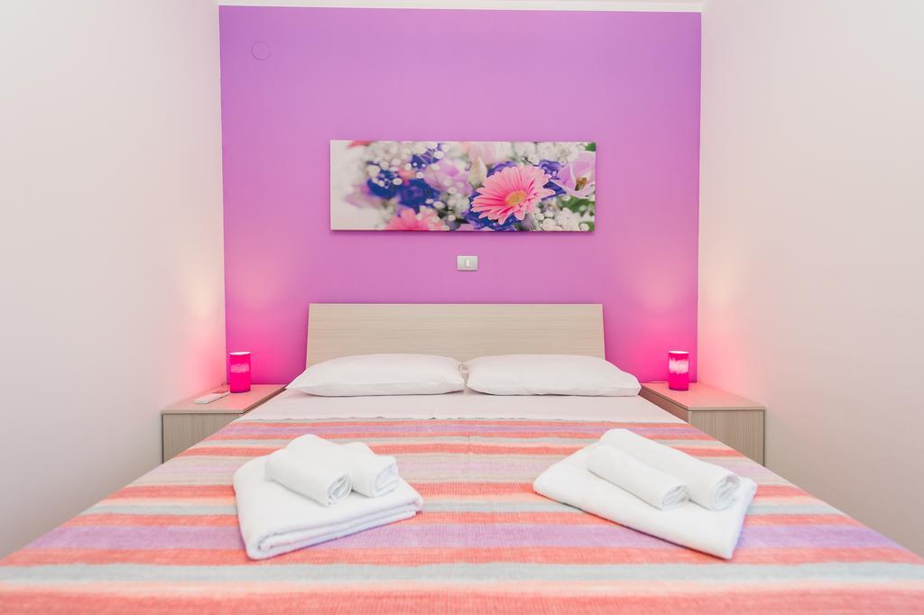 Blue Sky Apartments Rogoznica  Extérieur photo